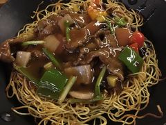 -新大咀港式茶餐厅(宝山万达店)