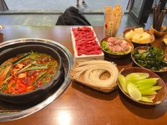 -黔有有贵州酸汤夺夺粉火锅(五味十字店)