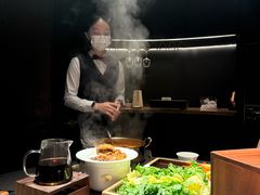 -左庭右院鲜牛肉火锅黑金店(陆家嘴中心店)
