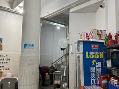-洪霞餐馆