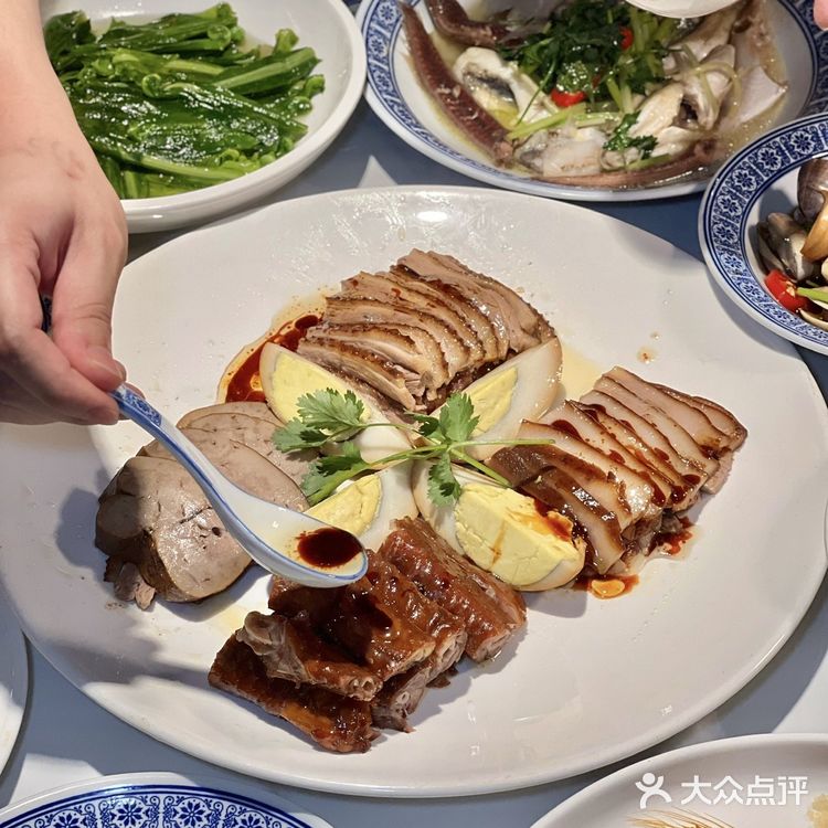 不是富苑去不起，而是汕头金绿苑更有性价比