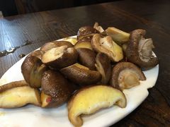 烤香菇-韩风烤牛肉冷面店
