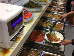 自助取餐区-鹈鹕素食餐厅自助餐部(正阳街店)