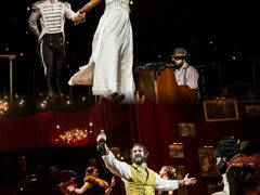 -交通银行前滩31演艺中心