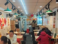 -柳州肥姨妈大骨螺蛳粉(东靖路店)