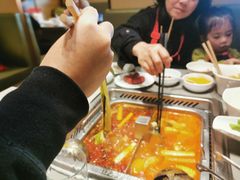 -海底捞火锅(杭州萧山宝龙广场店)