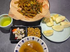 -川芙蓉·市井老川菜(长寿路店)