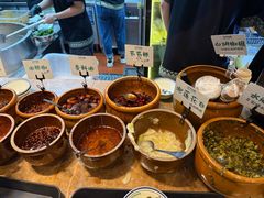 -云阿蛮云南生烫牛肉米线(奉贤路店)