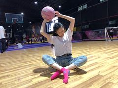 -嘿哟动霸CHUA·新潮玩运动娱乐中心·蹦床滑冰团建乐园