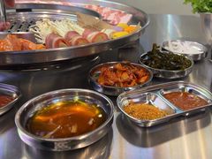 -哈哈碳都·牛肋条无限自助烤肉(宝龙店)