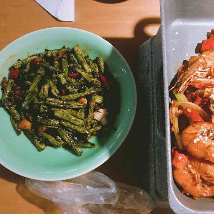 弄堂里(凯德广场学府店)-"前一阵在学府凯德五楼排队很火的弄堂里 举.