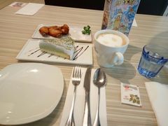 -必胜客(兴华中路PH店)