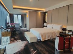 -广州天河希尔顿酒店