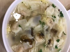 -琴岛顺天馄饨(营口路市场店)