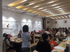 大堂-为什么牛潮汕牛肉火锅(万胜广场店)