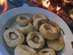 -马路牙子地桌烤肉(工体店)