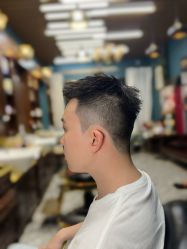 -巴伯尔男士理发馆