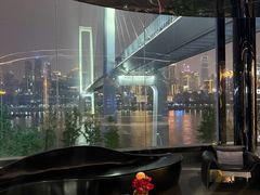 -Yolo私汤温泉设计师酒店(重庆南滨路店)