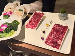 -左庭右院鲜牛肉火锅黑金店(陆家嘴中心店)