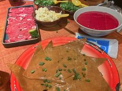 -周小明火锅(黑金冠社区店)