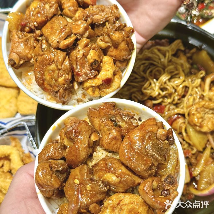 中南区挖到学生党私藏食堂！花雕香里涮出仪式感