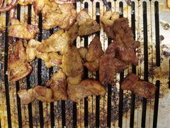 -臻牛烤肉