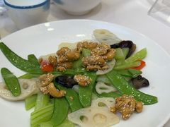 -粤盛海鲜平价店(洛溪食街店)