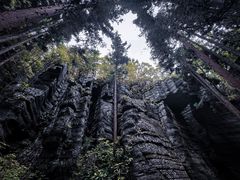 -梭布垭石林景区