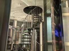 -The BREW·酿餐厅(浦东嘉里大酒店)