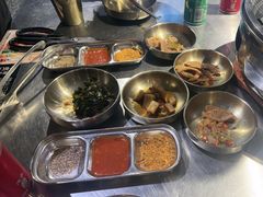 蘸肉肉-本炙炭烤·蒲烧活鳗料理店(金沙洲店)