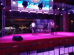 -绿地风尚天地广场