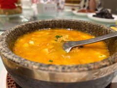 蟹粉豆腐-上海会馆(香港名都店)