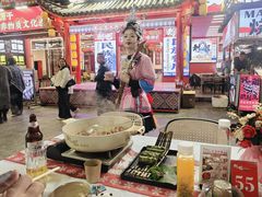 -刘姐啤酒鱼民族演艺餐厅(西街总店)