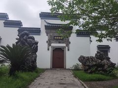 -八大山人梅湖景区