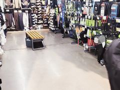 -迪卡侬(西三旗店)