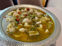 -有红鸡毛店·川菜(建设路店)