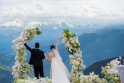 -雅云婚纱摄影工作室旗舰店