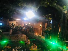 -泉城欧乐堡戏水湾艺术养生温泉