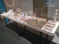 -Trend1881视光·蔡司视觉(领展广场店)