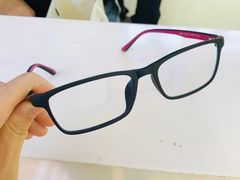 -MiRi眼镜·蔡司·星趣控·尼康控优点视觉合作店(南京东路店)