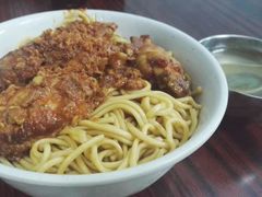 咖喱鸡捞面-成群小食店