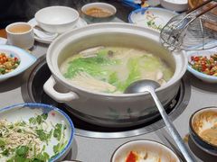 -四点金粥底火锅(沂州里店)