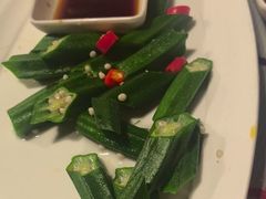 -辉记炭烧海鲜大排档·老字号(福田店)