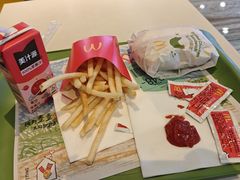 -麦当劳(新世纪环球中心店)
