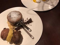 -恰餐厅及酒吧 CHAR Bar & Grill (北京丽都皇冠假日店)