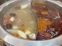 -黔哆哆地摊酸汤火锅(清湖店)