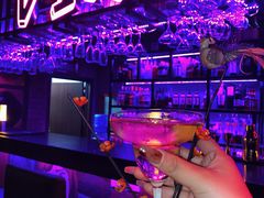 -vimi便利店酒吧