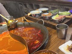 -萍姐火锅·公路夜市(武汉首店)