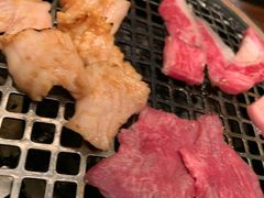 -焼肉まんぐう