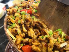 -巴四老城区炭火蛙锅(张江店)